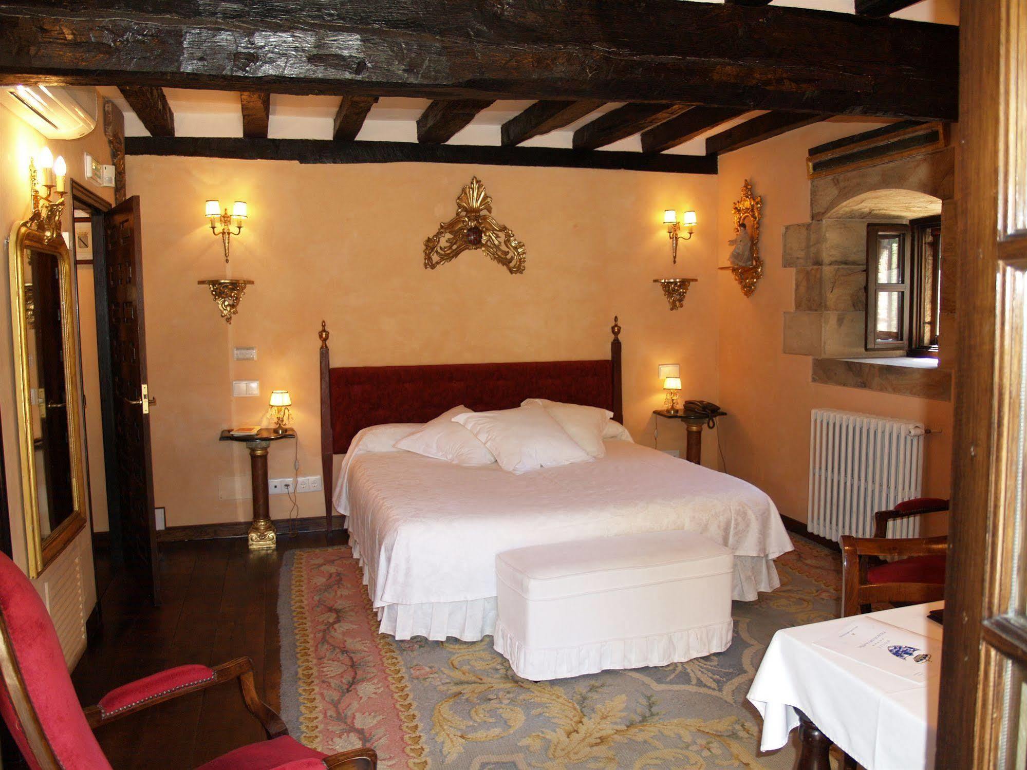 Hotel Palacio De La Pena Cantabria Ахо Экстерьер фото